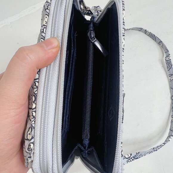 NWT Vera Bradley Grey Owl Print Performance Twill All in One Crossbody Purse - Picture 8 of 11